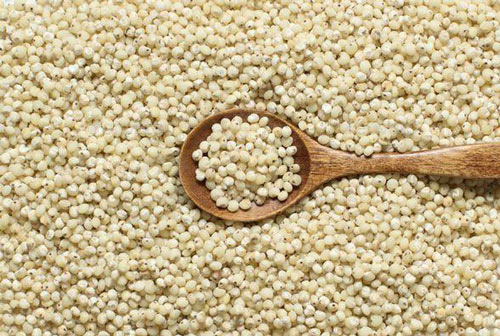 Để ăn hạt bo bo chưa qua xử lý, người dân phải ngâm nước và nấu thật lâu