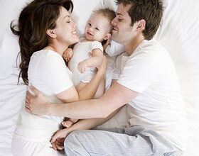 Con cái “giống” bố hay mẹ?