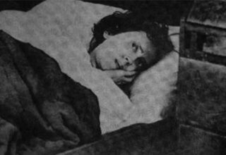 Người phụ nữ tỉnh lại sau giấc ngủ kéo dài 32 năm