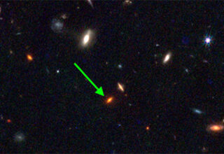 Kính viễn vọng mạnh nhất thế giới chụp được thứ đe dọa đảo lộn vũ trụ học