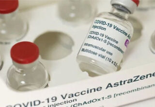 Tìm thấy lý do khiến vắc xin AstraZeneca gây cục máu đông