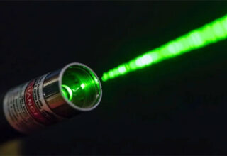 Phát hiện thấy tia laser có thể chặn ánh sáng, tạo ra bóng tối